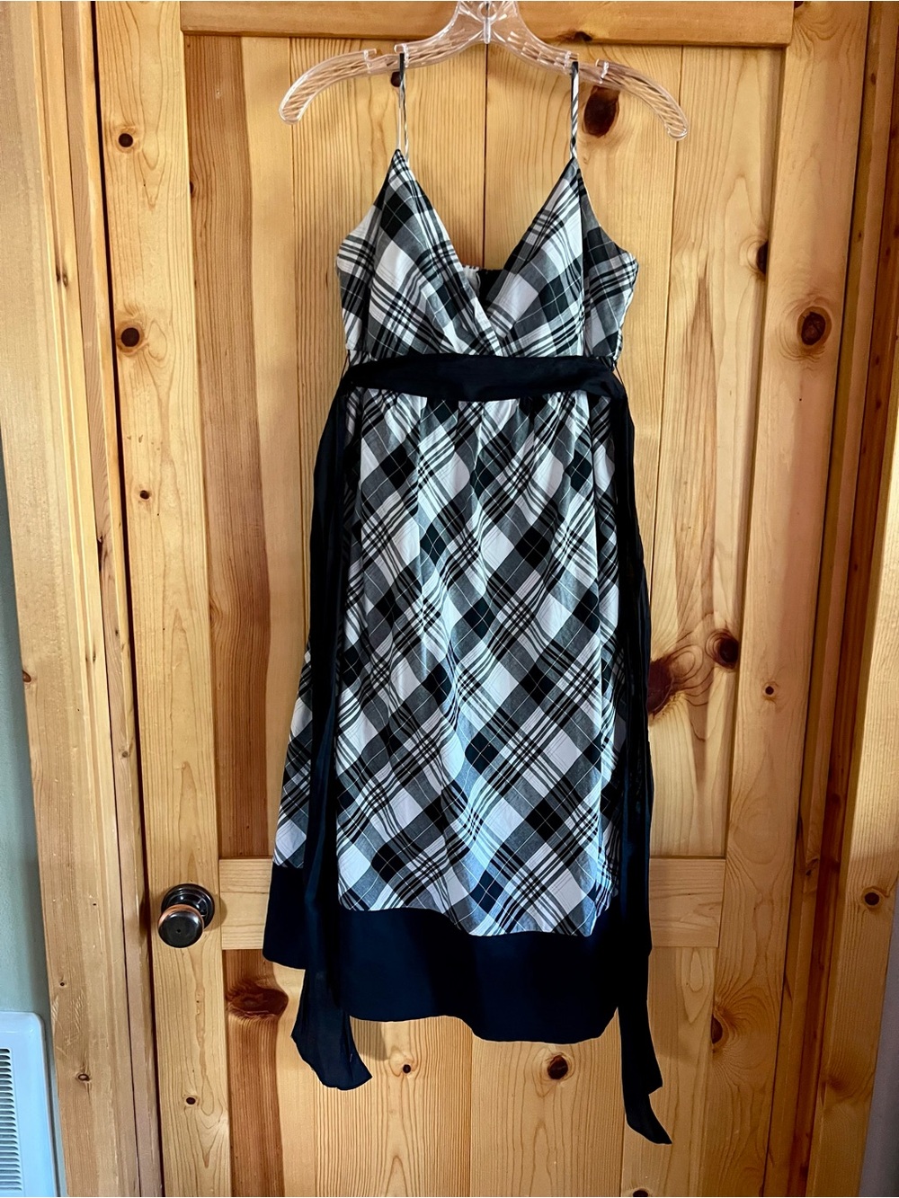 I.N. Studio Black and White Plaid Midi Dress